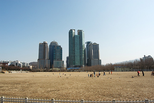 個人創業選擇個體和小規模哪個好，根據業務性質及客戶群體選擇